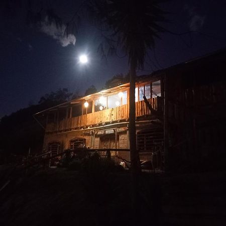 El Trapiche Hotel Sigchos Exterior photo